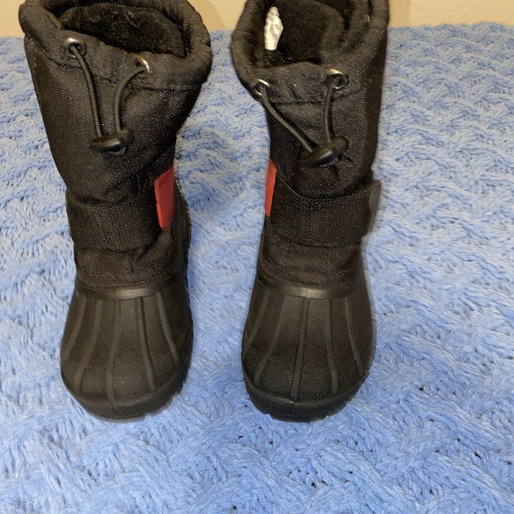 Ozark Trail Kendall Size 10 Kids Snow Boots